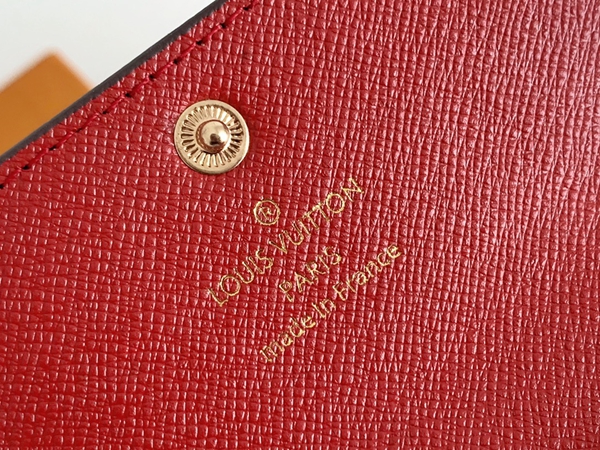 LVコピーウォレット着用イメージ